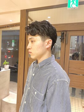 チャコレ パーチ 北千住店(Chacolle perch) メンズショートセンターパート×パーマスタイル