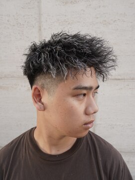 メンズグルーミングナンバーナイン(MEN'S GROOMING NUMBER NINE) 【早田隼哉】姫路バーバー/姫路フェードカット