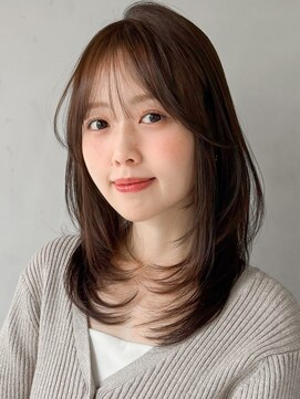キリ 表参道(kyli) デジタルパーマくせ毛風カールダークブルー美髪斜めバング