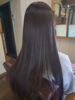 ワイエス(YS)の写真/[坂井市春江]毎日のお手入れが楽！大人女性のクセやうねりを解消。品よくツヤめく美艶ストレートへ。