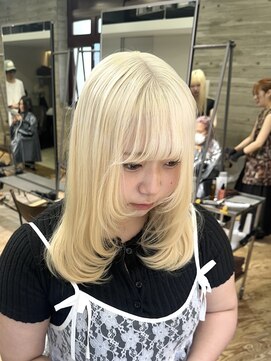 ヲタク 渋谷 代官山 恵比寿(wotaku.) ホワイトブロンド抜きっぱなしブリーチハイトーンレイヤーカット