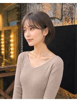 アン 柏店(un)&nbsp;◆小顔ショート【グレージュ/デザインカラー】ハッシュカット