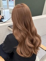 ルトワフクロマチ(Lutowa Fukuromachi) ハッシュカット/グレージュ/デザインカラー/袋町・本道