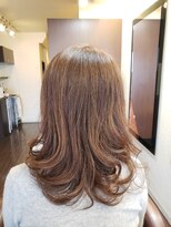ヘアメイク ビス(Hair Make Bis.) ロングレイヤースタイル