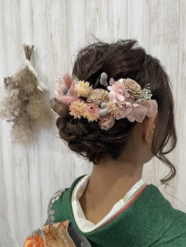 ムーナ(Muwna) ヘアセット