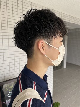 エンリー(ENlee) 【とまべち】ツイストスパイラルパーマ×メンズショート