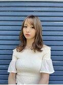 小顔ミディアムレイヤー