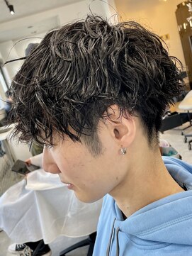 フゥ 宇都宮(FeU) メンズツイストスパイラルパーマ メンズマッシュ メンズパーマ