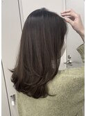 レイヤーカットハイライトショートヘアイルミナカラーオージュア