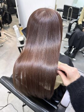 シンカ(shinka) shinkaストレート(髪質改善縮毛)＋艶出しトリートメント