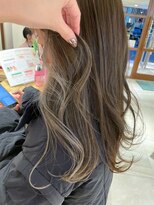 美容室 アイディー i-dee インナーカラー