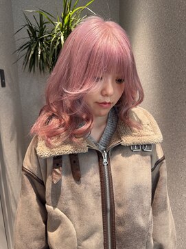 天神美容室 【KASUMI天神美容室】ピンクハイトーン×海外レイヤー