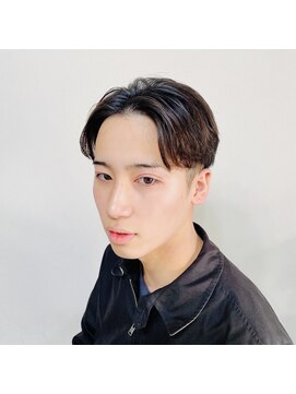 カッパーマン(KAPPER MEN) #韓国＃カット＃フェード＃センターパート