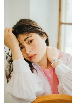 プリマ(PRIMA) ニュアンス抜け感×艶感ロブ