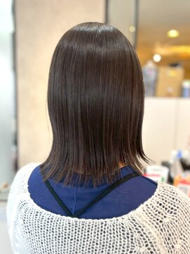 ホワイトストーン WHITE STONE 暗めカラークラシックラインボブ