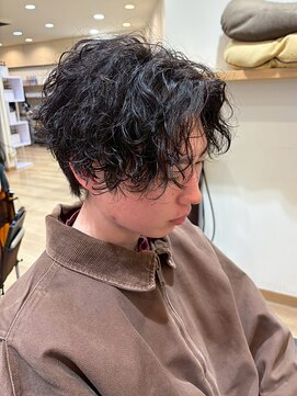 ラファンス 栗林店(LaFENCE) メンズカット/ツイストスパイラル/センターパート/ショート