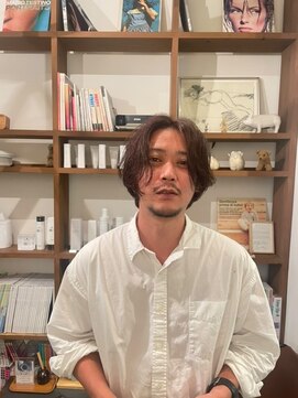 メグリ(meguri) メンズパーマ　ショート　メンズボブ