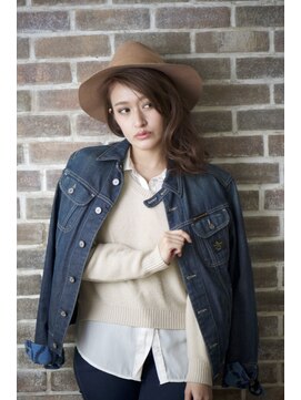 カリン(carin) 【carin 那覇　真嘉比】大人かわいい無造作グレージュカラー