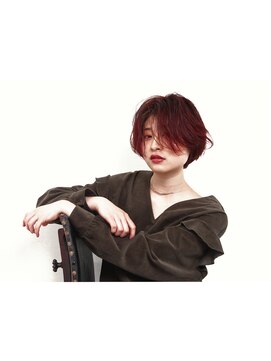 シーズ 栄(sea's) センターパート+ショートボブ