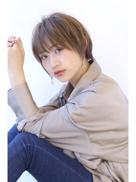 オーロ 宝塚店(ORO) イメチェンひし形シルエット束感ショートマッシュグレーベージュ