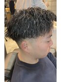キレイめ黒髪ツーブロックフェードツイストスパイラルパーマ I