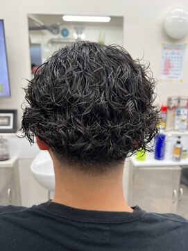 ヘアーサロンサトウ メンズ波巻きスパイラルスタイル #平井#理容室#バーバー