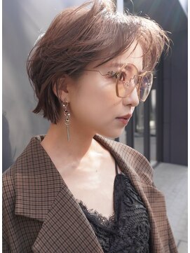 ノラ ウメダ(NORA UMEDA) 【高木】レイヤーカット顔周りカットレイヤーウルフカット