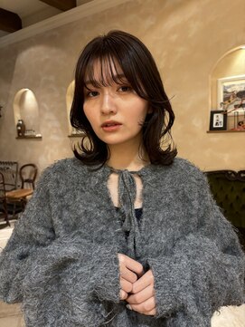 ビュートリアム265(BEAUTRIUM 265) ミディアムレイヤー・韓国風・イルミナカラー・流れる顔周り