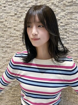 ピークアブー 原宿ハラカド(PEEK-A-BOO) イメチェン外ハネボブ美髪シースルーバングブルーブラック顔周り