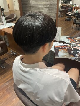 アミカ シーモール店(Amica) ツーブロック