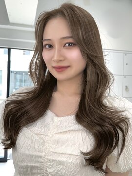 オニキス(ONYX) T63透明感ミルクティーくびれヘアレイヤーカット韓国風表参道