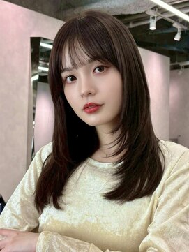 ファルベ(Farbe) 黒髪カタログ/オリーブグレー/小顔に見せるヘア/ココアベージュ