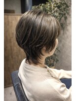 ソフ(sof)&nbsp;ショートウルフ　オリーブカラー