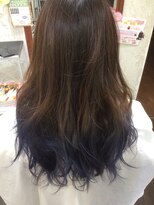 フェリシータ 総持寺店(felicita)&nbsp;アッシュグラデーション♪毛先ブルー＠ミックス巻き