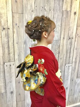 ヘアースペース ムーン(Hair Space MOON) 振袖の着付けとヘアセット、結婚式、イベント、パーティーなどに