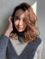 アリエッタ アザブ(ARIETTA AZABU) [aRietta水口]重めカールのラフロブ/レイヤーカット20代30代40代