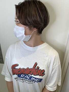 ジアン(GIEN) ハンサムショート センターパート