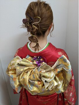 ベルフェミンアプレ(Belle femin Apres) 三つ編み 成人式 編み下ろし 和装ヘア 20代 アップスタイル