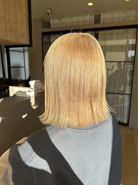 リード 大府店(LEAD) ブロンドカラー