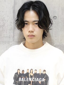 エース(ACE:Re) 大人ミディアムパーマ