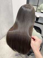 サロウィン 池袋(SALOWIN)&nbsp;美髪縮毛矯正 × パヤ毛うねり改善 × 最高級トリートメント#137