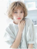 ハイトーンカラー小顔くせ毛風マッシュウルフh3越谷20代30代40代