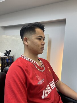 ロイヤルマン 梅田(ROYAL MAN) 梅田ビジネスメンズカット