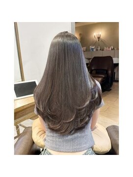 レイラバイアフロート 吉祥寺(Lila by afloat) 【畑中正敏】20代30代40代◎ひし形レイヤーカット