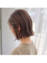 リミ(LIMI)&nbsp;ショートボブ/外はね/顔周りカット/レイヤー/30代40代50代/広島