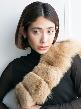 スー 渋谷(suu) 【SUN】とろみワンカール大人ボブセンターパートモード黒髪
