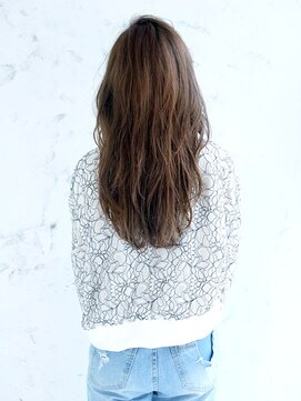 フーチー クーチー ヘッド ショップ 曽根本店(FUCHI KUCHI head shop) ゆるウェーブレイヤーロング