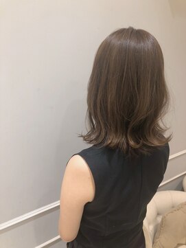 ネオリーブギンザ 銀座店(Neolive GINZA) ハイライト　銀座　美容室