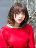 伸ばしかけボブ×くびれスタイル