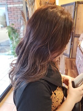 リミックス 南国店(remix) ハイライトがたっぷりのヘアカラー